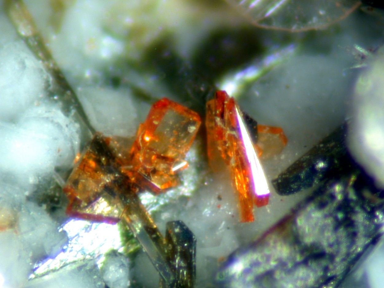 Lourenswalsite Kassite & Labuntsovite