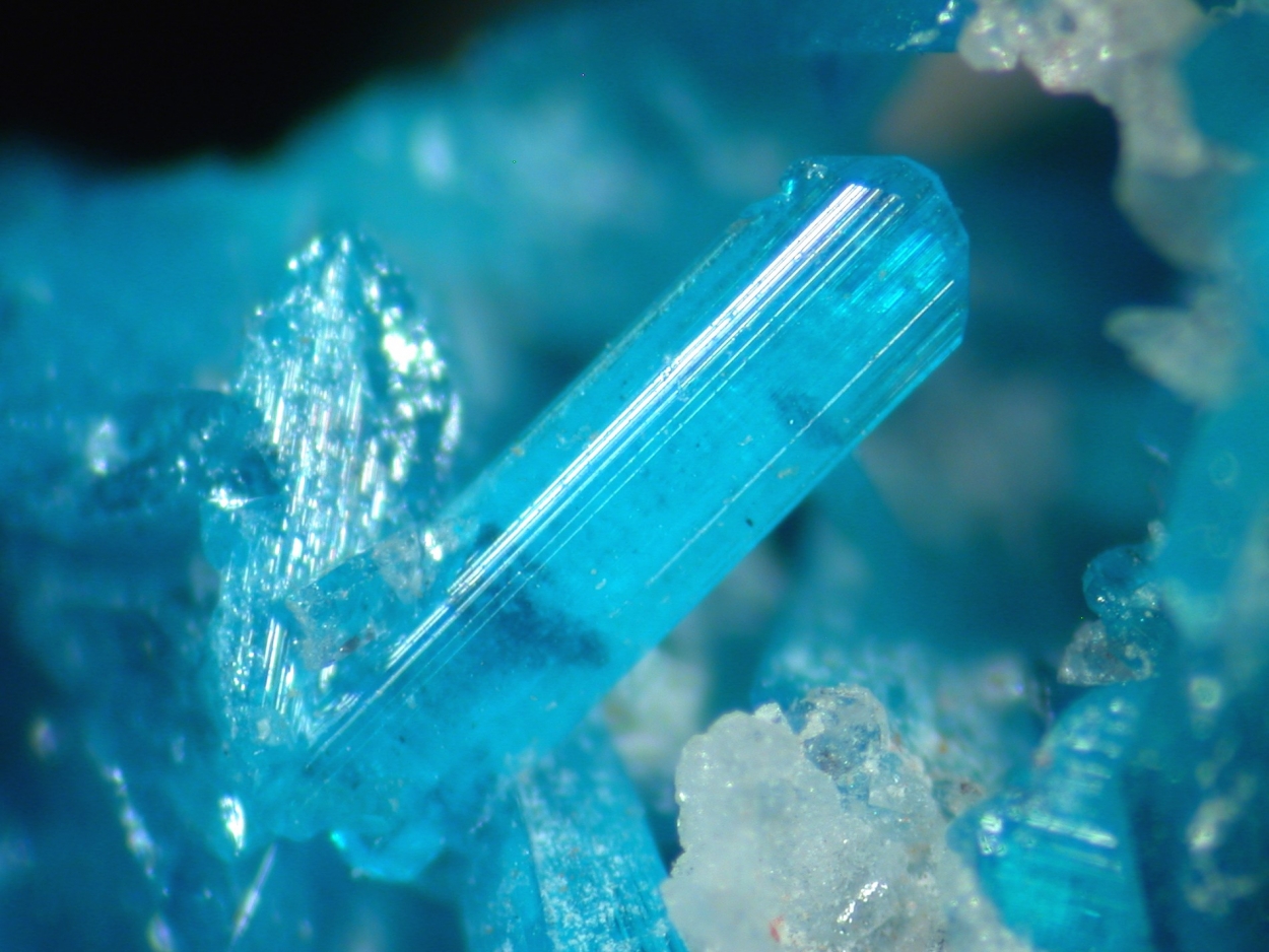 Caledonite
