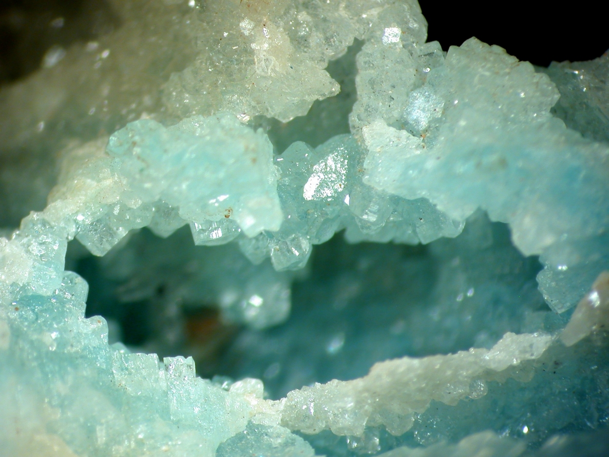 Leadhillite
