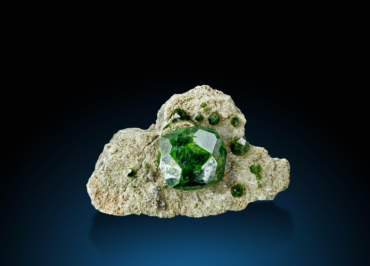 Garnet Var Demantoid