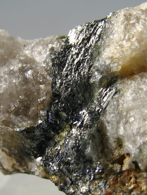 Gladite & Pekoite