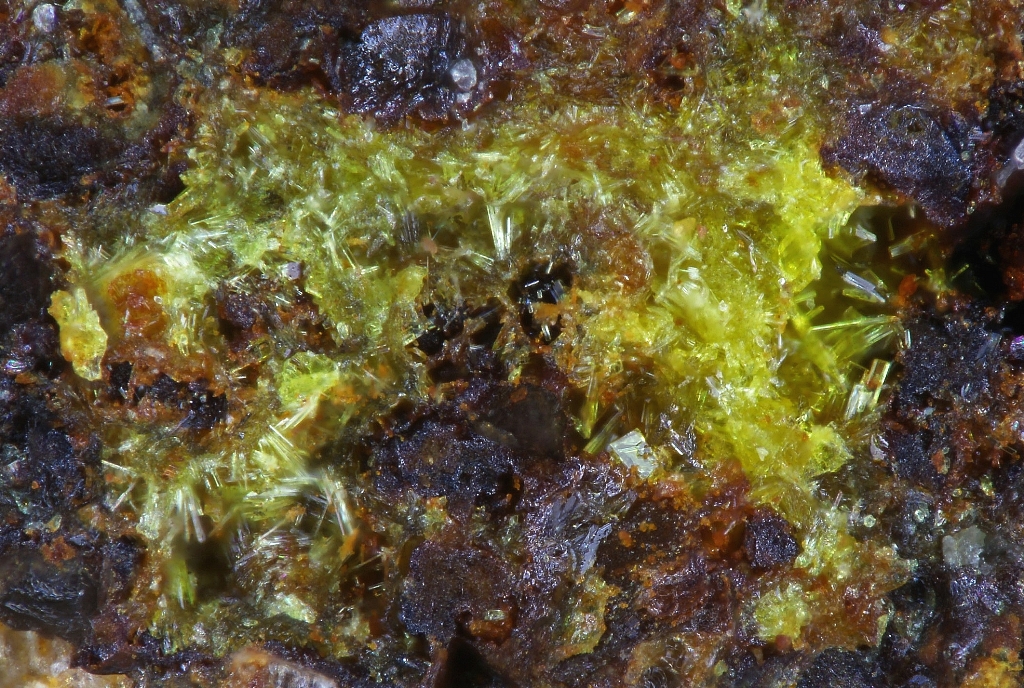 Yingjiangite