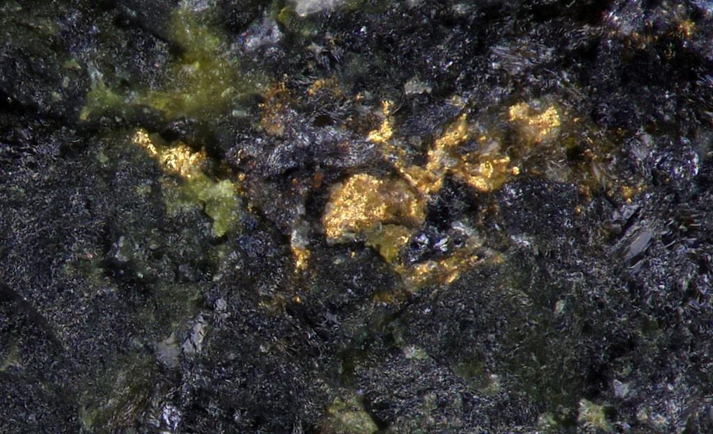 Astrocyanite-(Ce) Roubaultite Kamotoite-(Y) & Native Gold