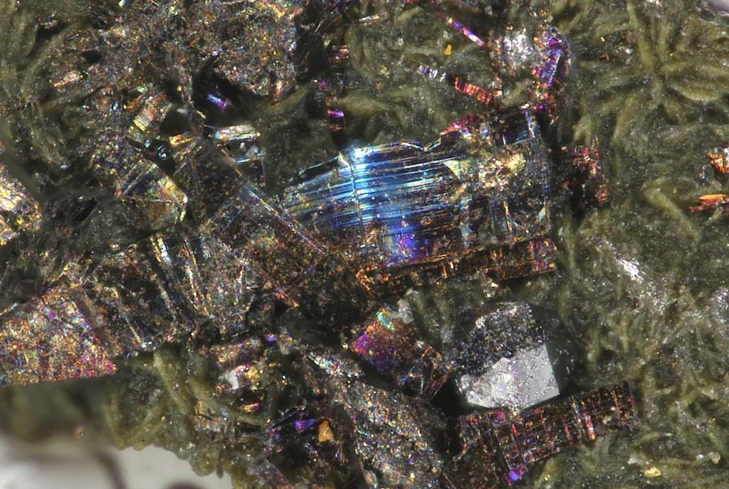 Ferrotochilinite