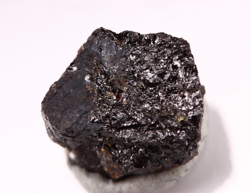 Formanite-(Y)