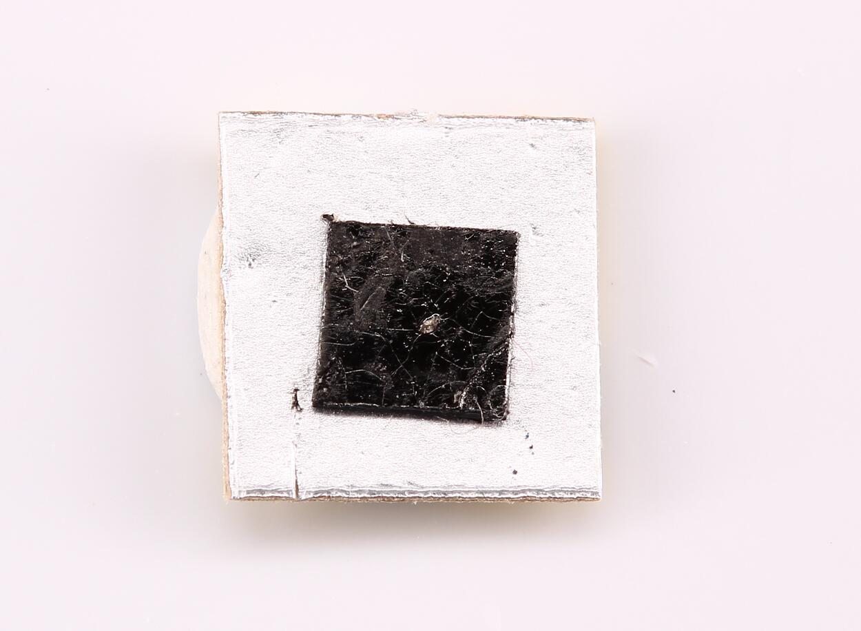 Rossovskyite