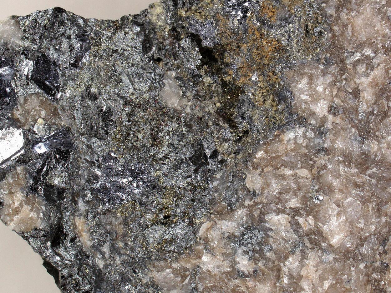 Kenoargentotetrahedrite-(Fe)