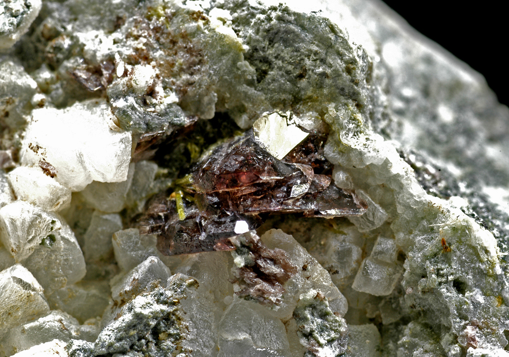 Axinite