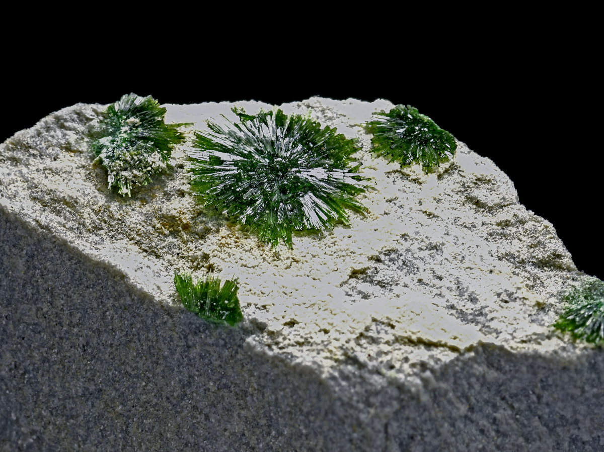 Olivenite