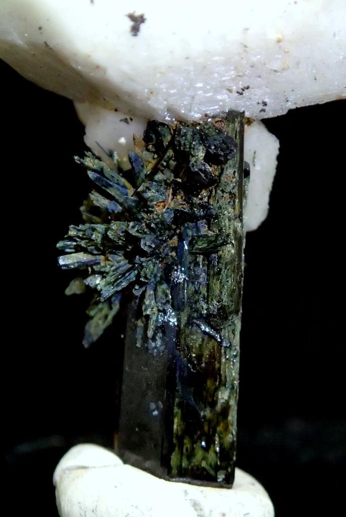 Aegirine & Feldspar