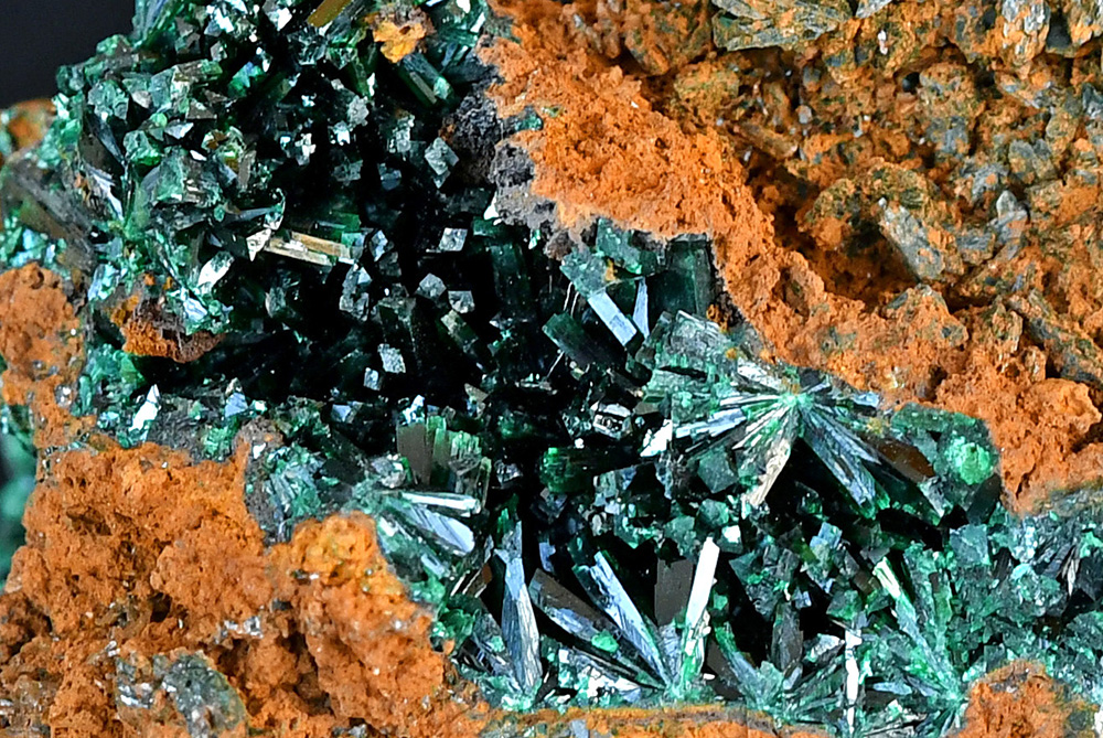 Brochantite