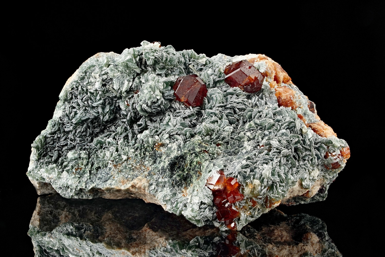 Hessonite