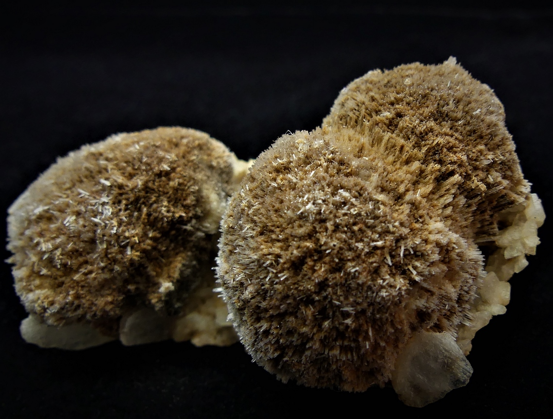 Mesolite & Stilbite