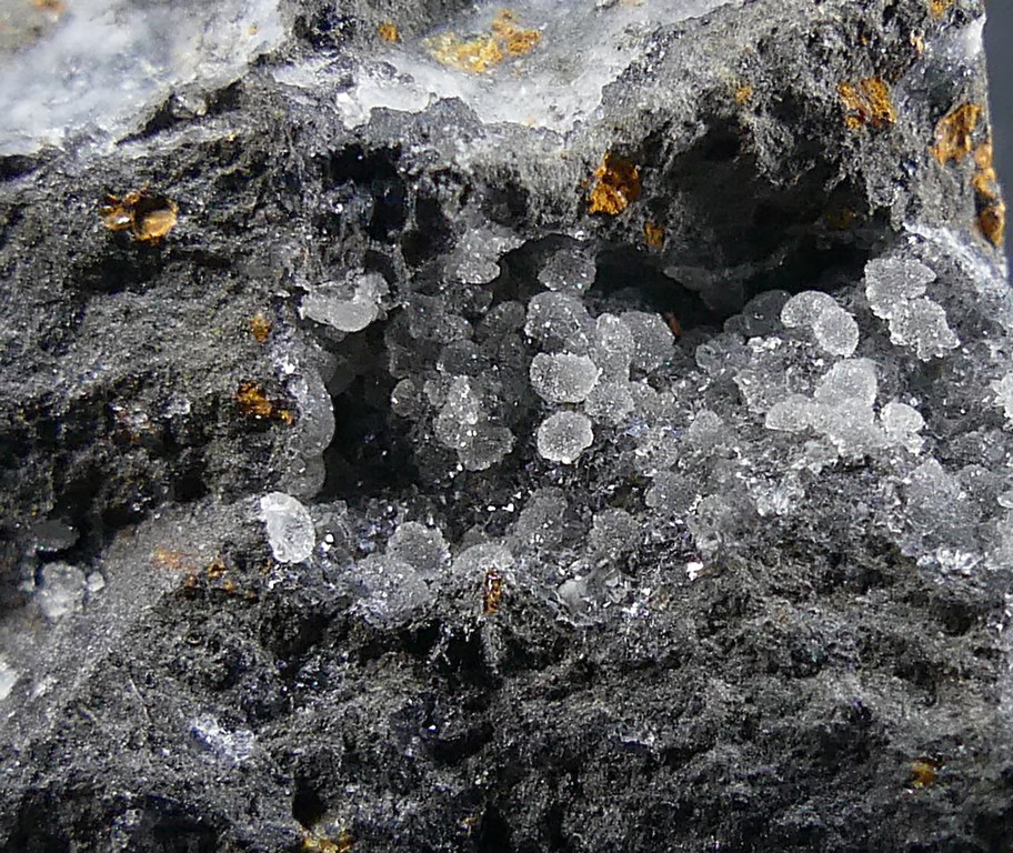 Faujasite-Na