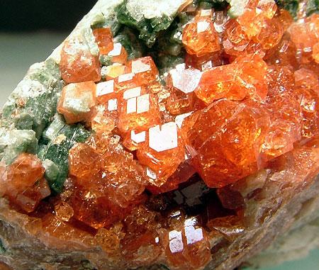 Grossular & Clinochlore