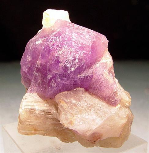 Hackmanite & Winchite