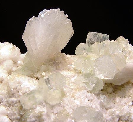 Stilbite Apophyllite & Heulandite