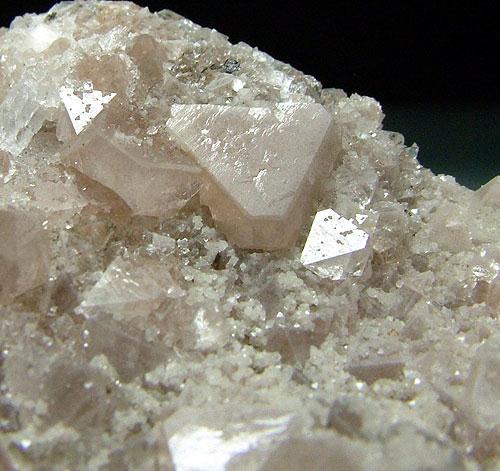 Apophyllite & Magnetite