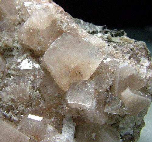 Apophyllite & Magnetite