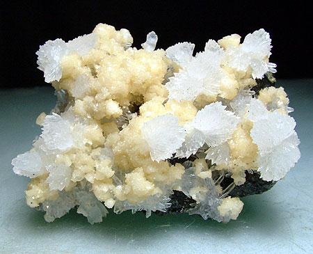 Calcite & Dolomite On Quartz