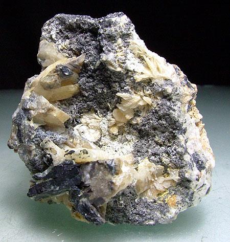 Leadhillite & Anglesite