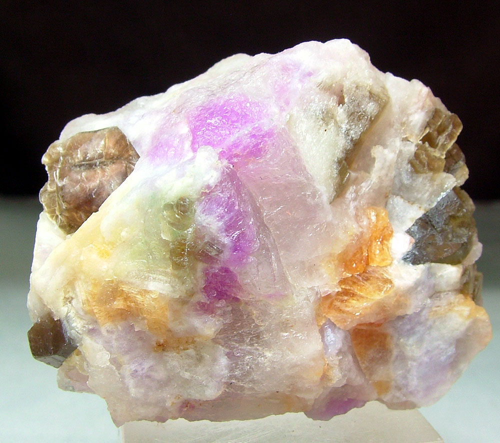 Johachidolite & Hackmanite