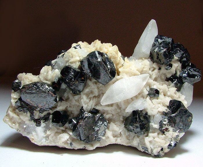 Sphalerite & Calcite On Ankerite