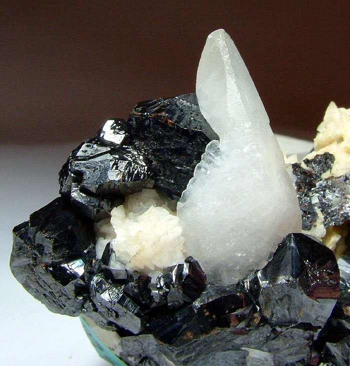 Sphalerite & Calcite On Ankerite