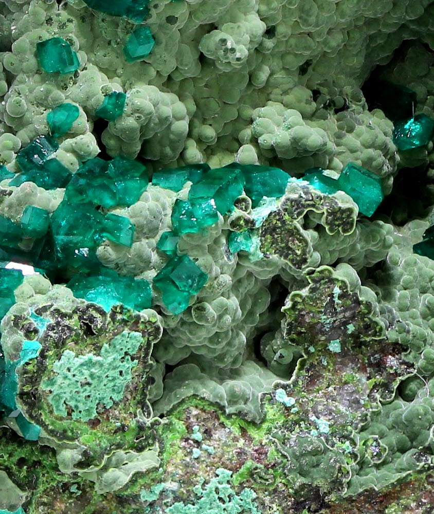 Dioptase With Mottramite