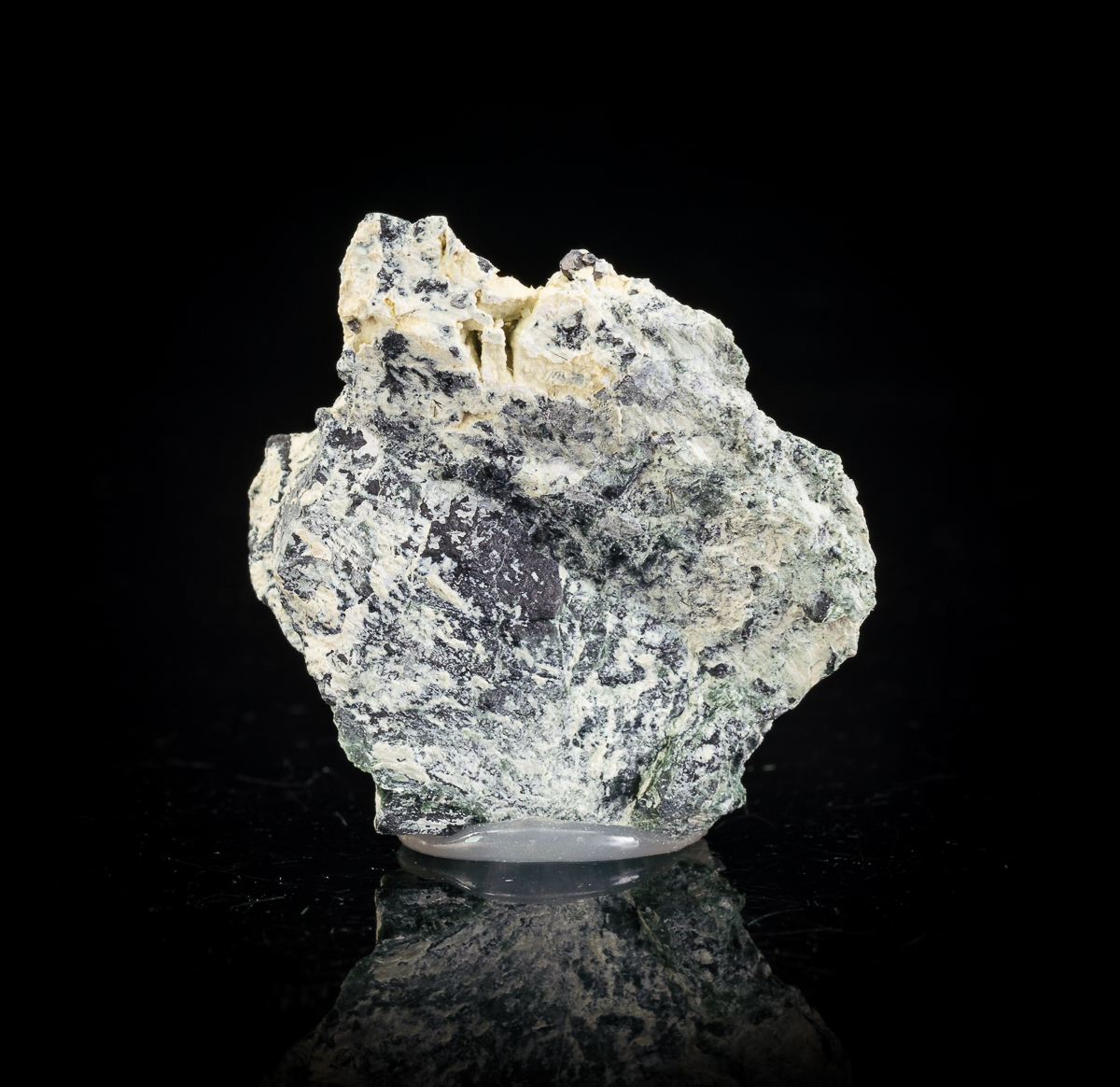 Magnetite Millerite & Titanite