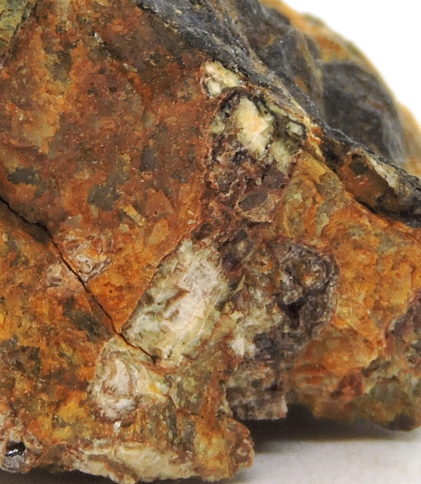 Thorogummite & Thorite