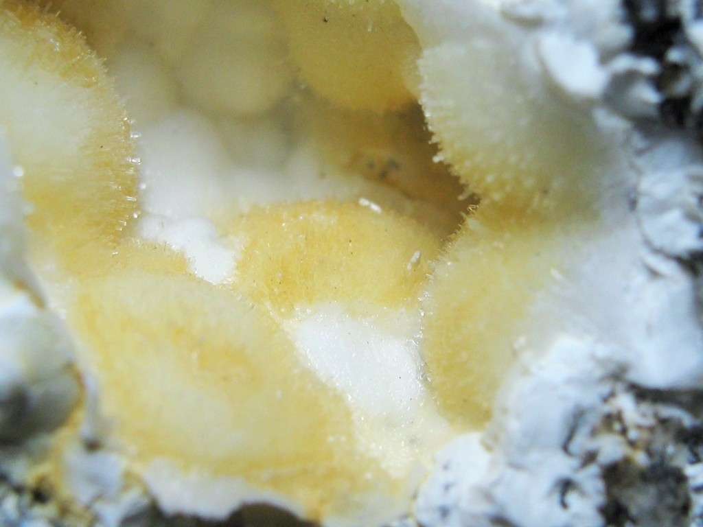 Natrolite & Tetranatrolite