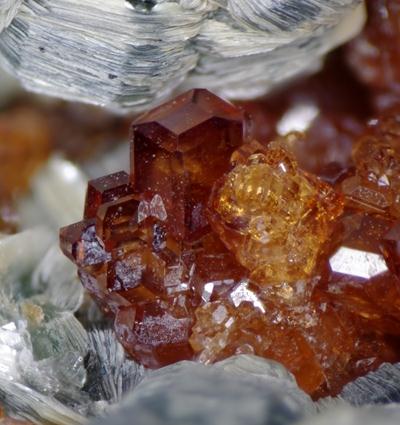 Hessonite & Clinochlore