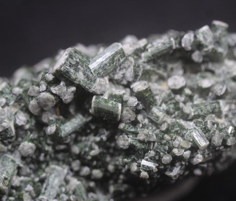 Actinolite Var Traversellite