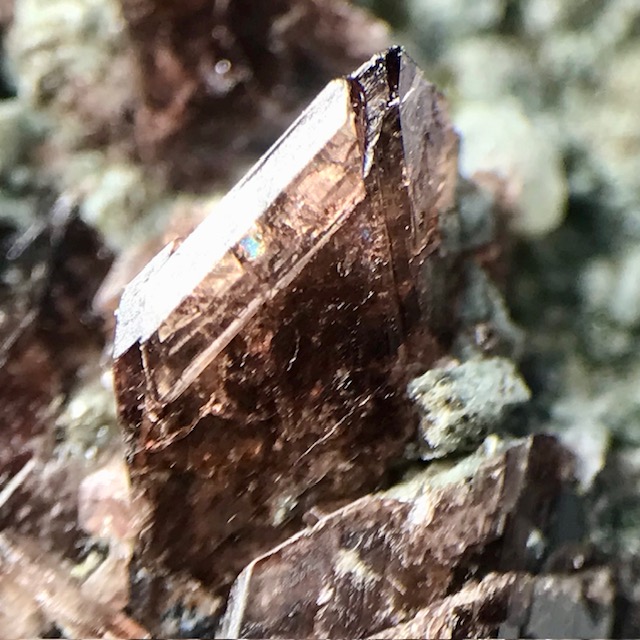 Axinite-(Fe)