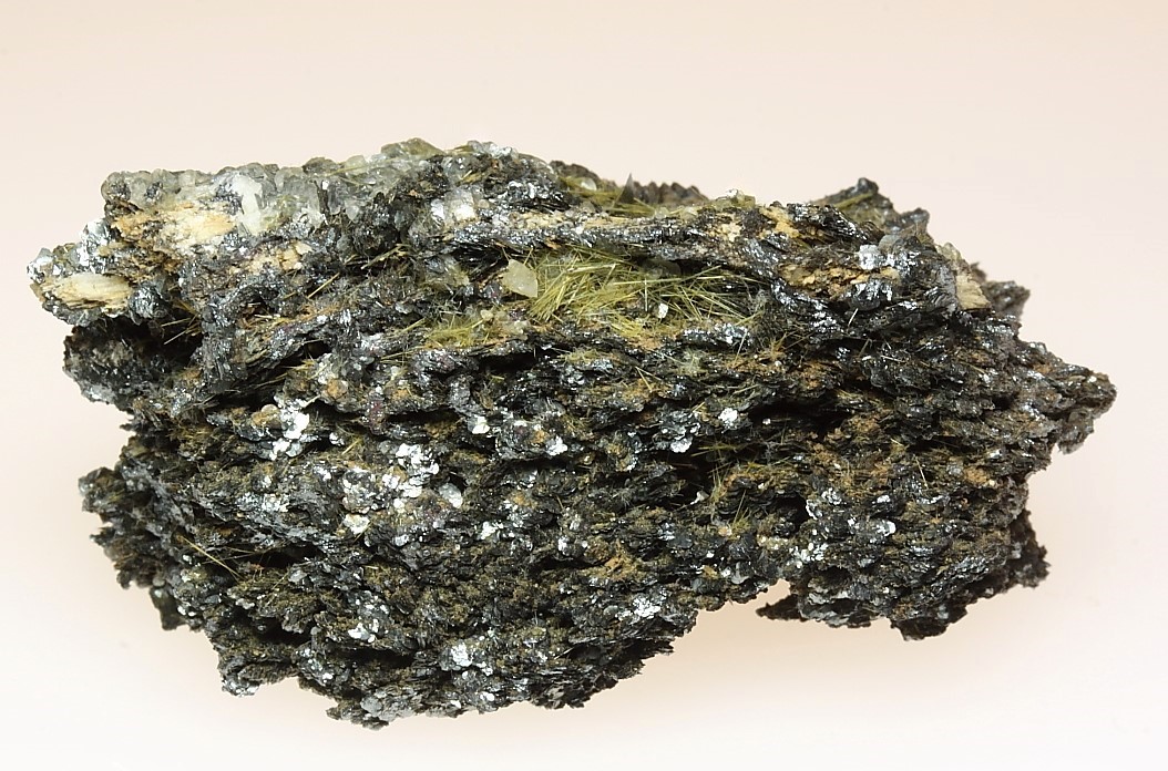 Cummingtonite