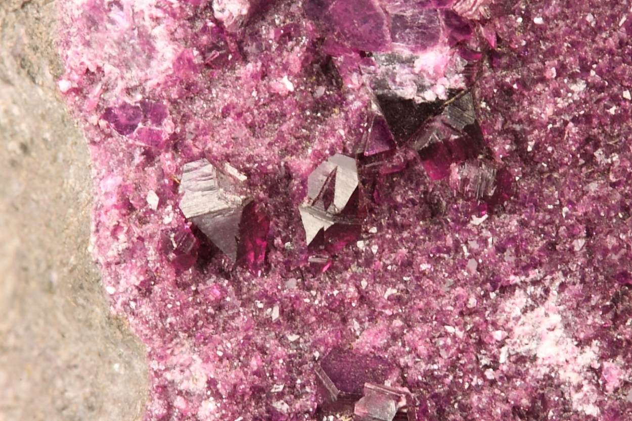 Chromian Clinochlore