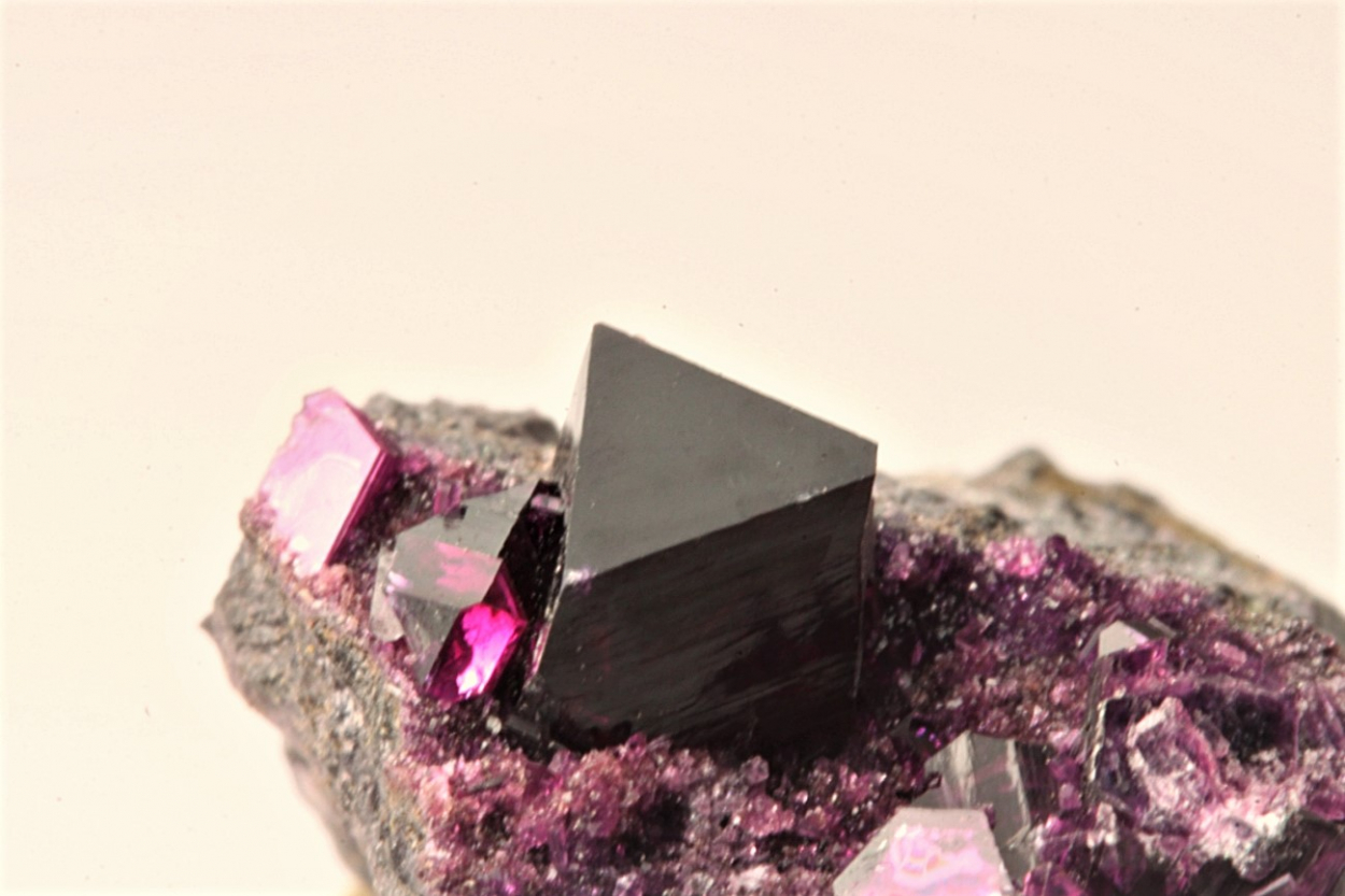 Chromian Clinochlore