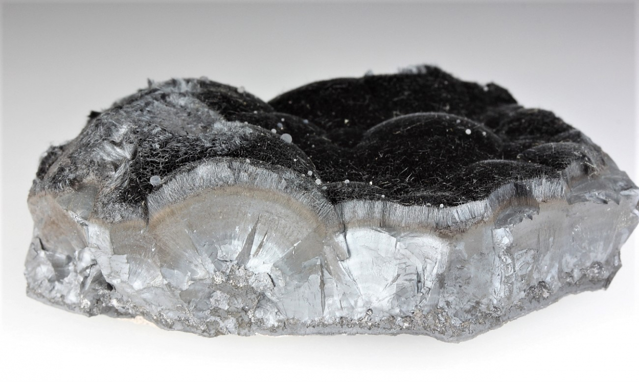Romanèchite