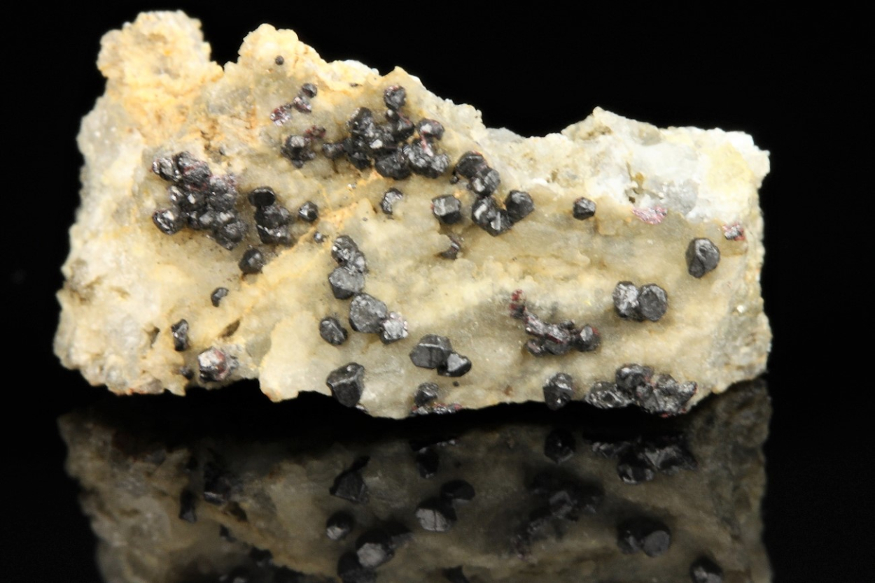 Metacinnabar