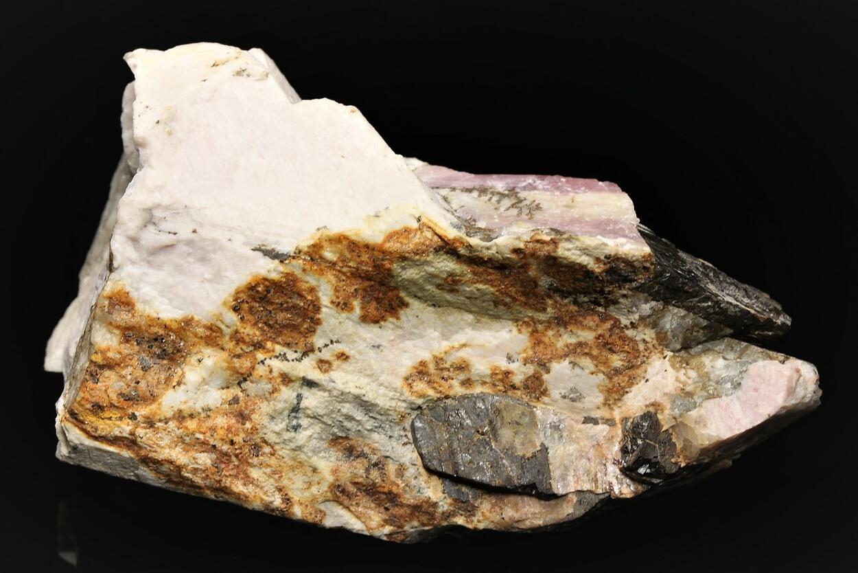 Columbite-(Fe)