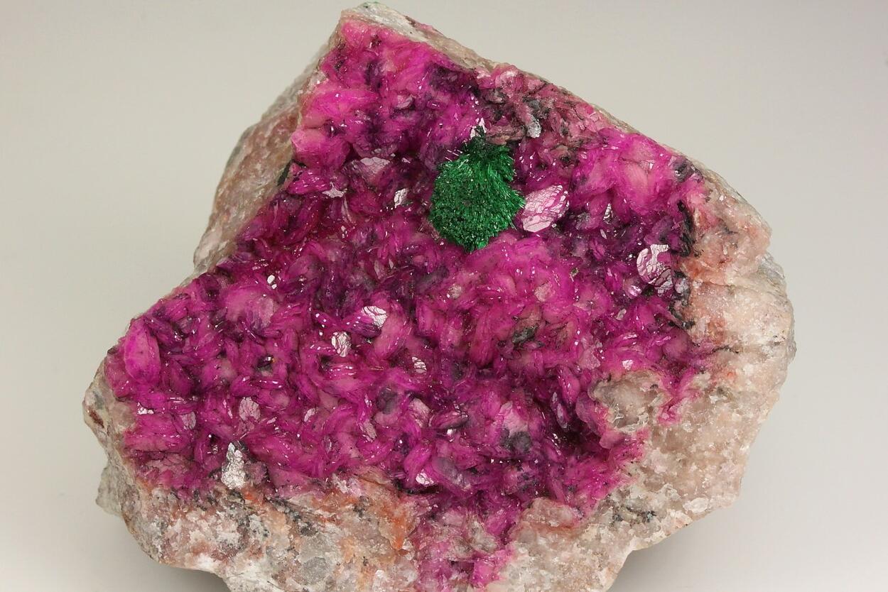 Cobaltoan Calcite & Malachite