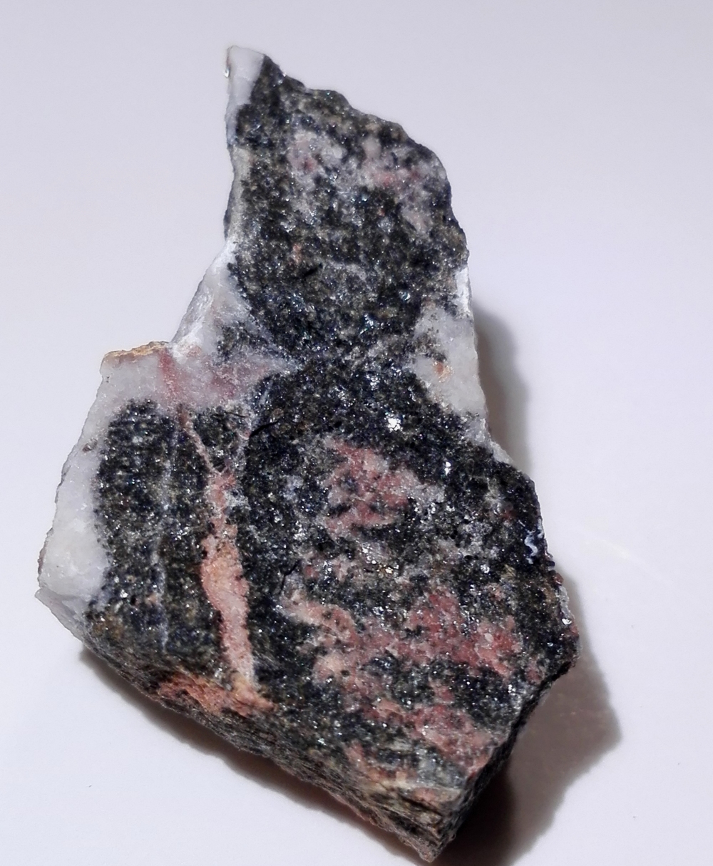 Yangzhumingite
