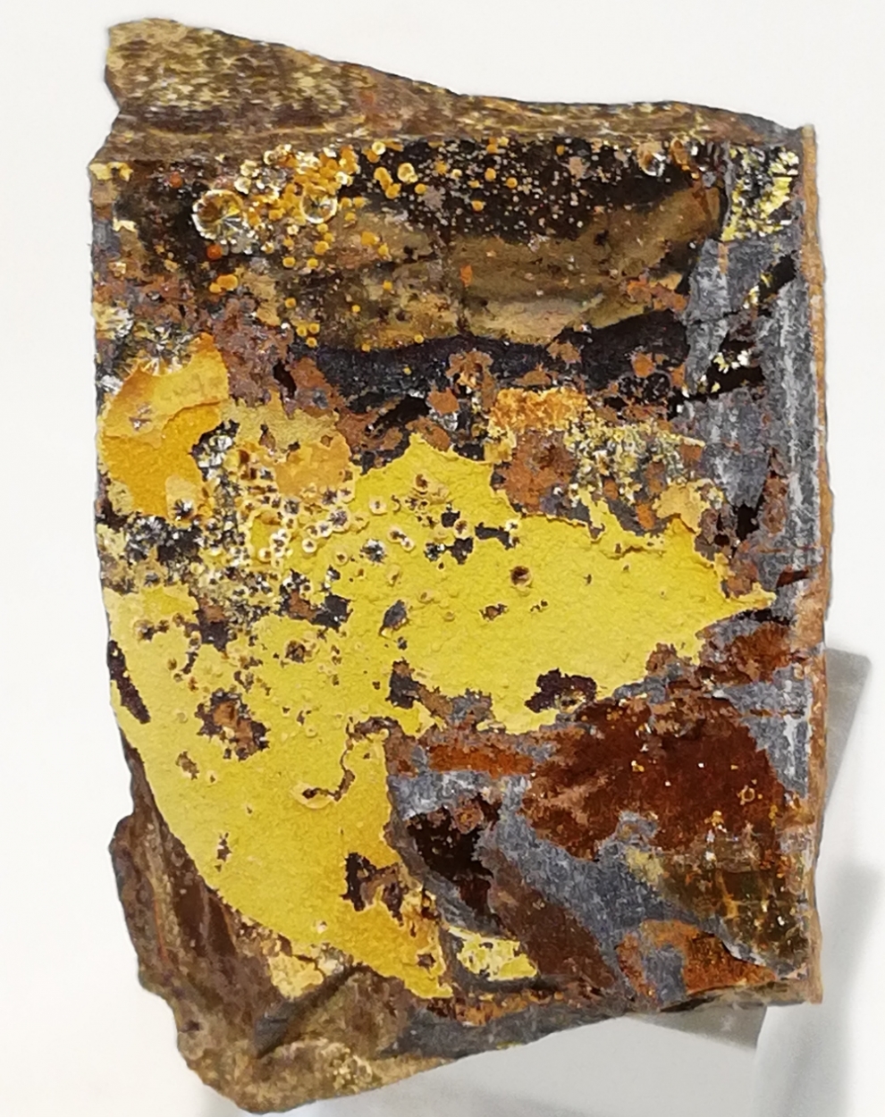 Cacoxenite