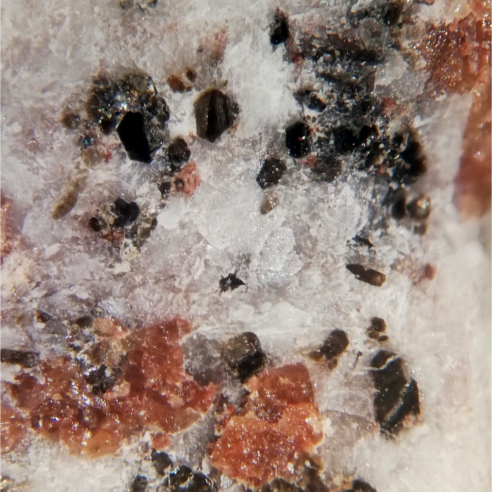 Yangzhumingite