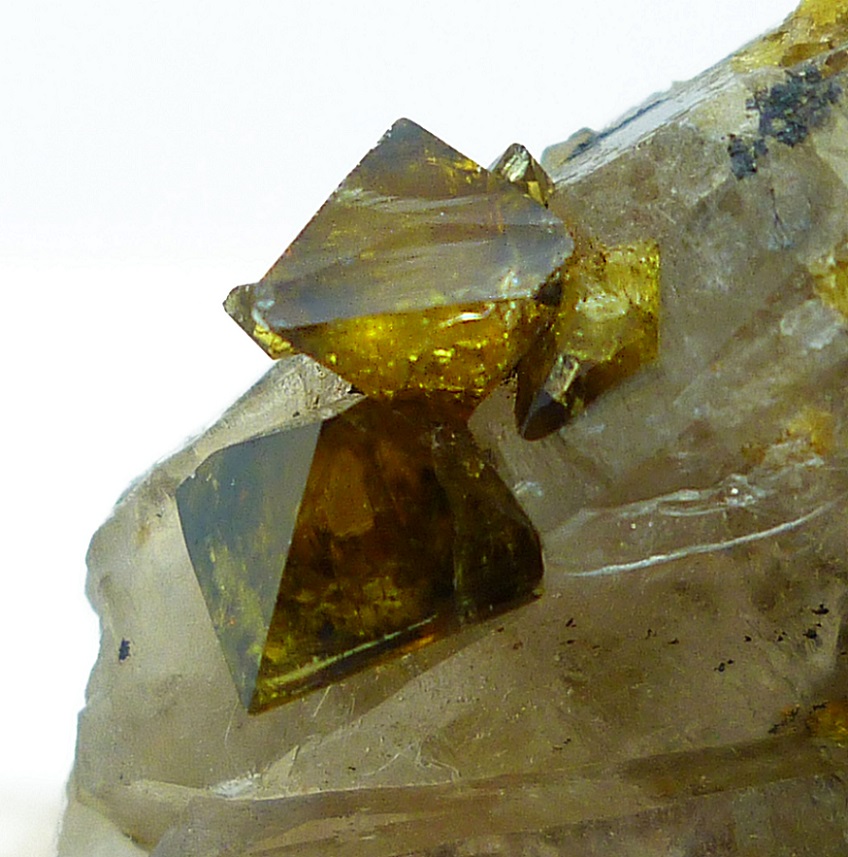 Xenotime-(Y) & Quartz