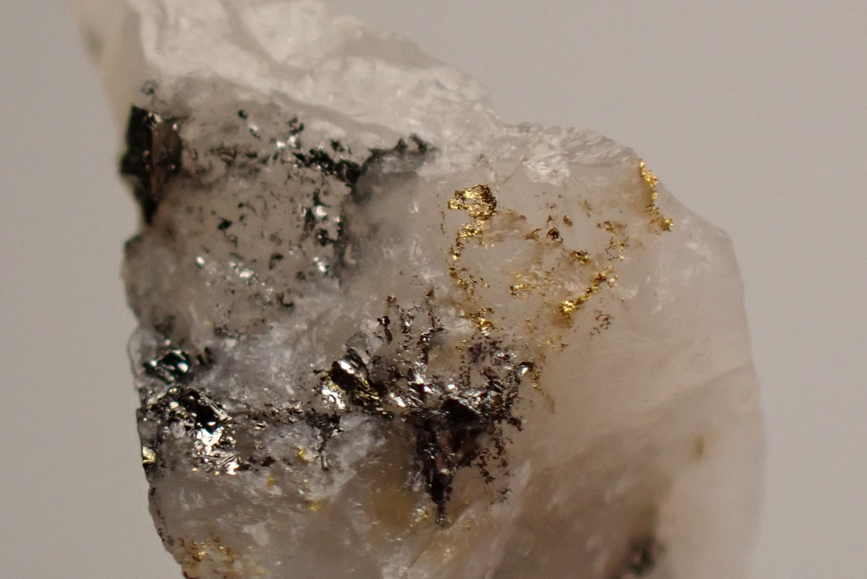 Gold With Tetradymite In Quartz