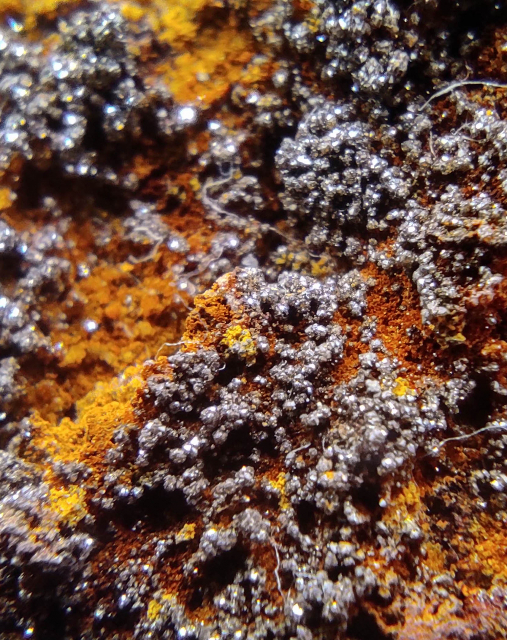 Descloizite