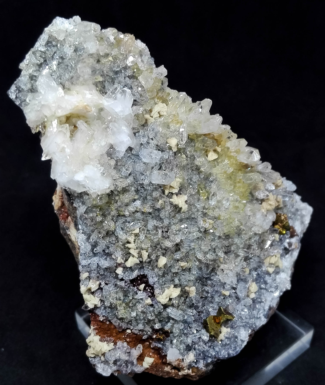 Quartz Dolomite & Chalcopyrite