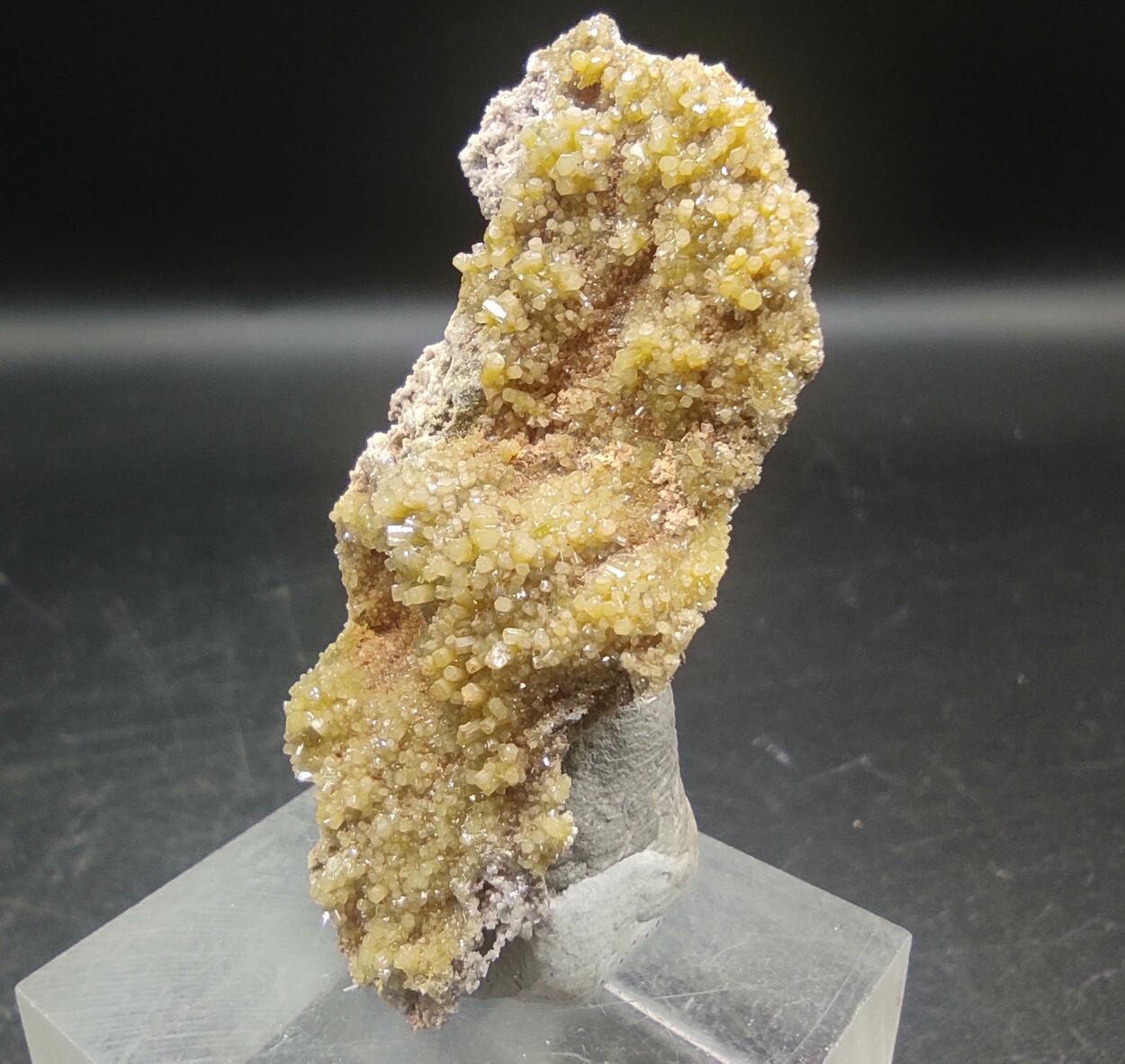 Pyromorphite & Cerussite